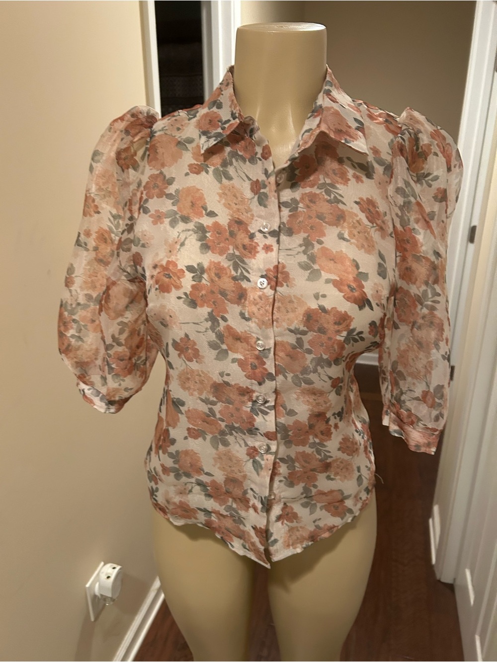 Floral Puff-Sleeve Button-Front Blouse - Peach Floral